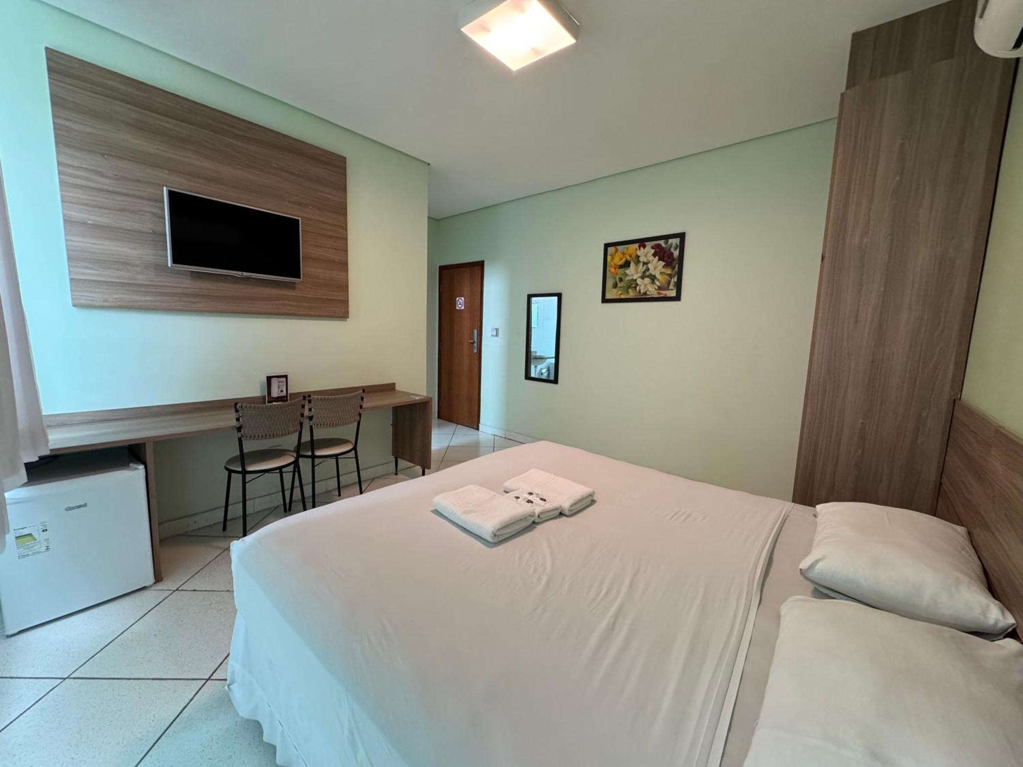 Domus Hotel Cidade Nobre Ипатинга Экстерьер фото